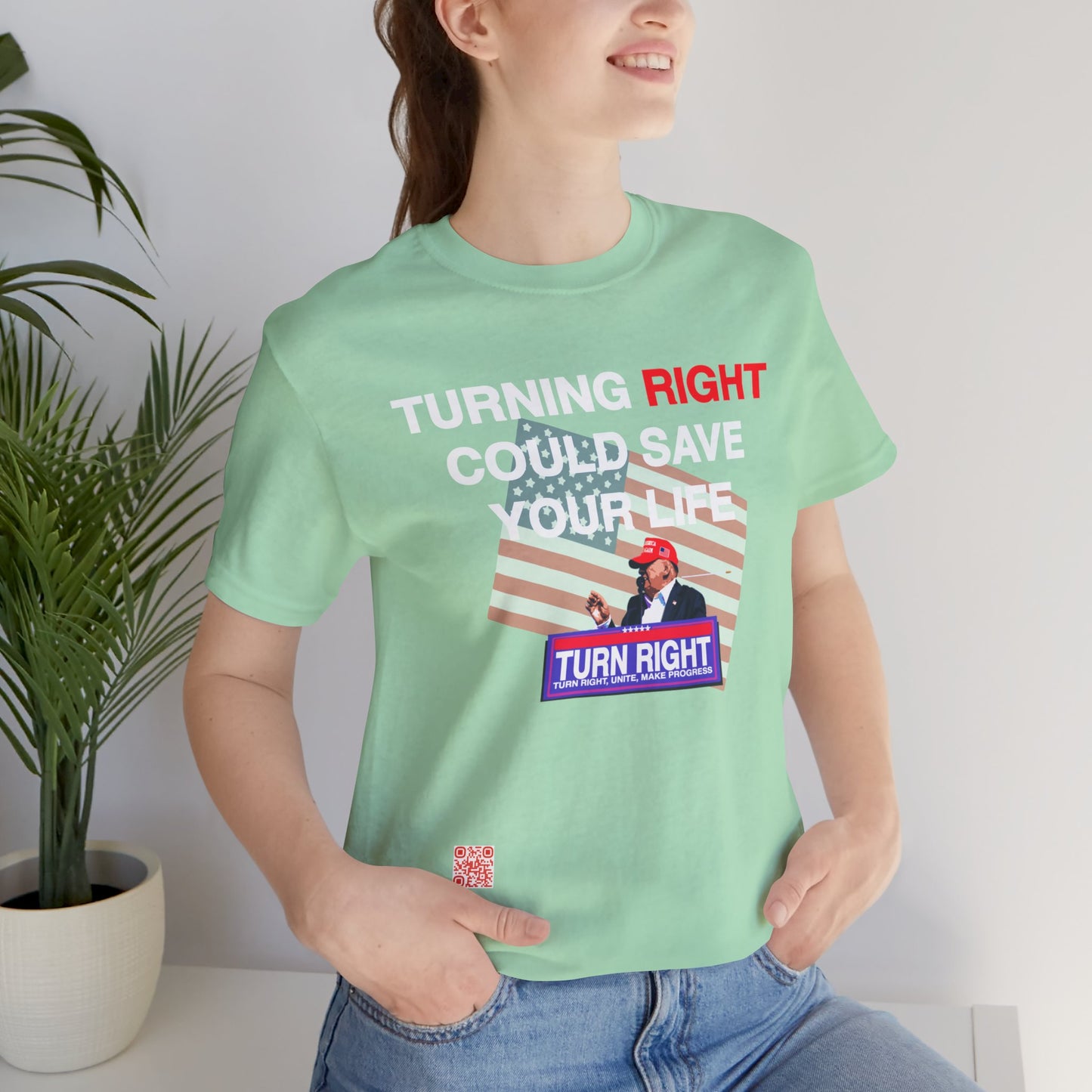 USA Turning Right - FREE STANDARD SHIPPING - Unisex Jersey Short Sleeve Tee Express Delivery available